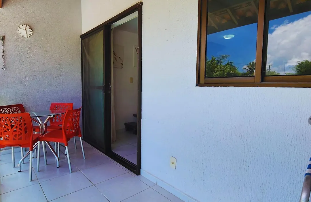 POR011|Apto Amplo com 3 Suítes Próximo à Praia-1